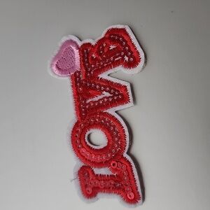 SPARKLE SEQUINS LOVE IRON ON PATCH